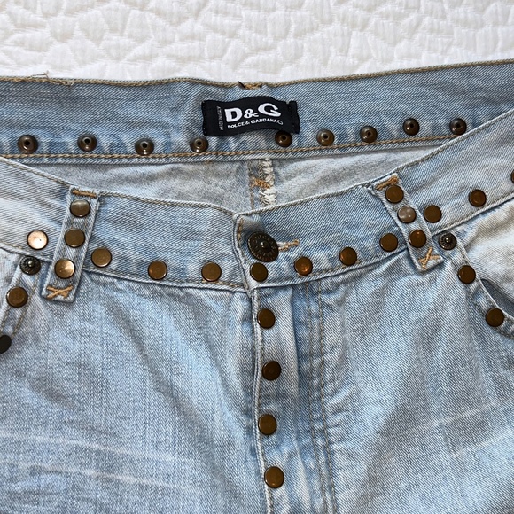 Dolce and Gabbana Embroidered Jeans - Picture 3 of 6